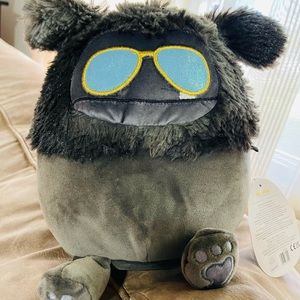 Ultra Rare Wallis Bigfoot Squishmallow!